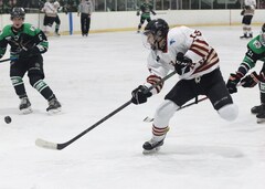 Markus MacDonald, forward, Botany Swarm ice hockey team, NZIHL 2024, jersey 15