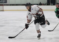 Jackson Fontaine, forward, Botany Swarm ice hockey team, NZIHL 2025, jersey 9